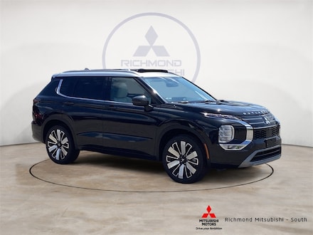 2025 Mitsubishi Outlander Platinum Edition SUV