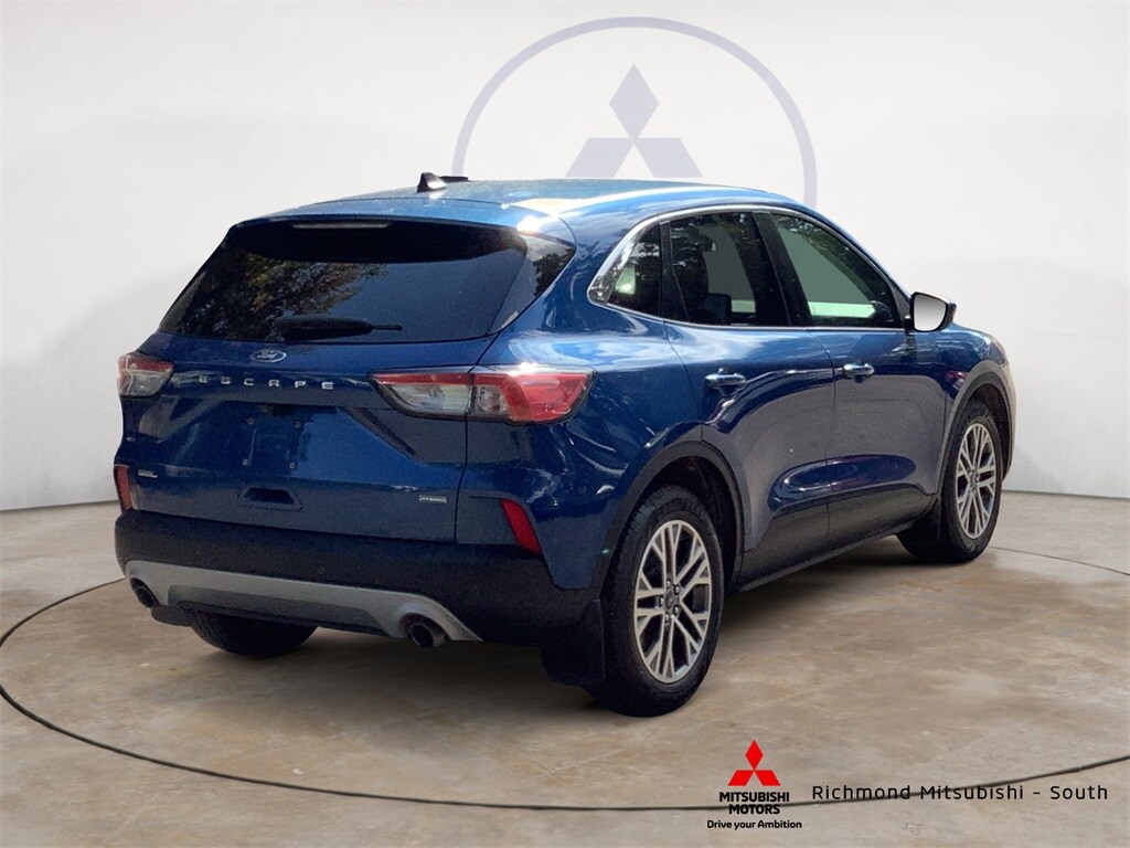 2022 Ford Escape SEL Hybrid photo 3