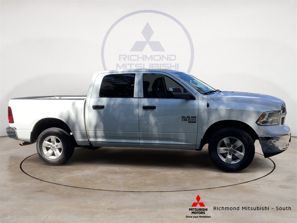 2023 Ram 1500 Classic SLT photo 2