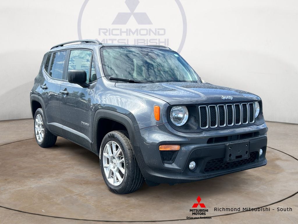 2023 Jeep Renegade Latitude 4x4's photo
