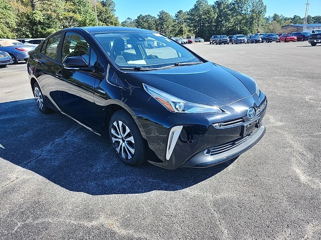 2020 Toyota Prius LE AWD-e's photo