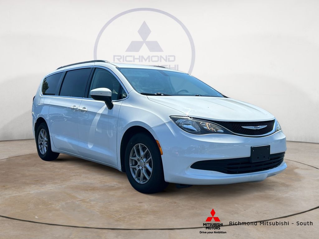 2020 Chrysler Voyager LXI
