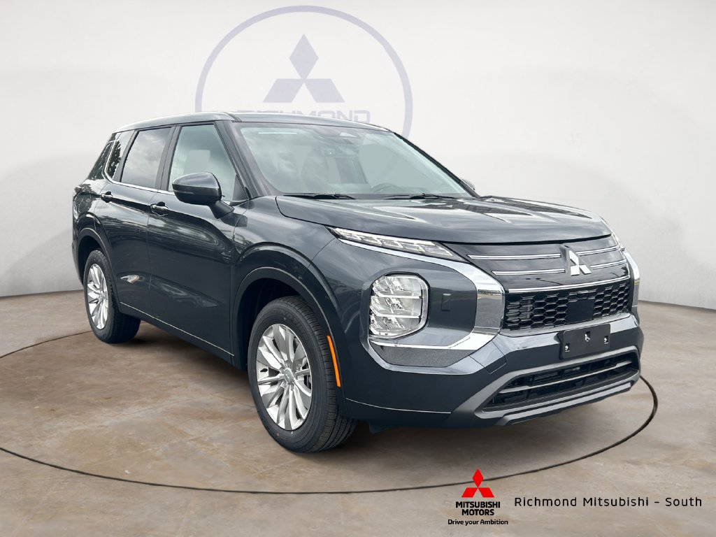 2026 Mitsubishi Outlander ES