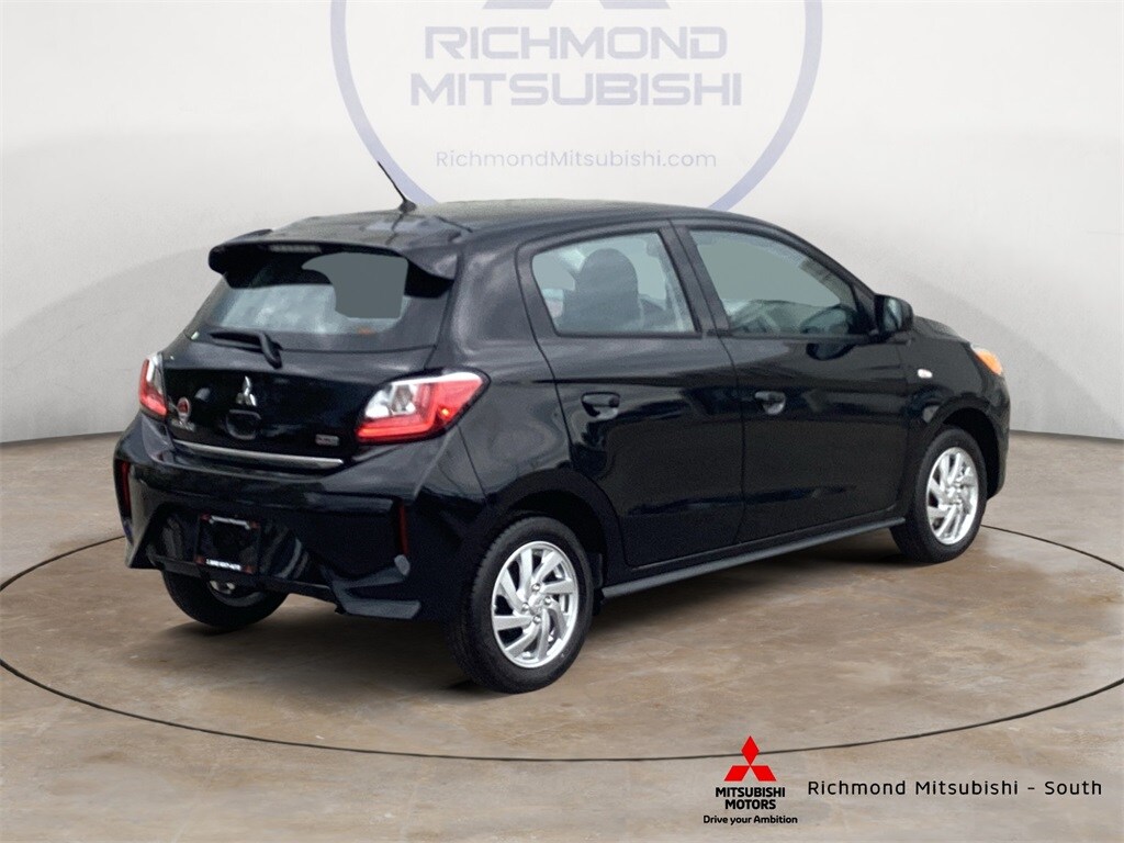 2024 Mitsubishi Mirage LE photo 3