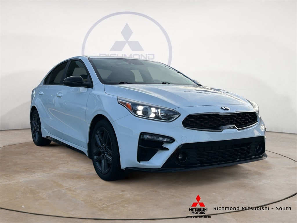 2021 Kia Forte GT-Line's photo
