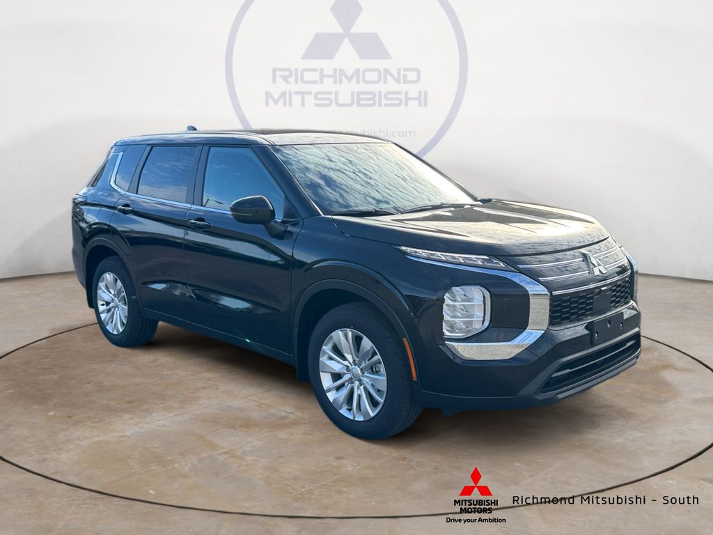 2026 Mitsubishi Outlander ES