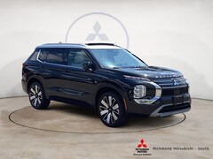 2025 Mitsubishi Outlander Platinum Edition SUV