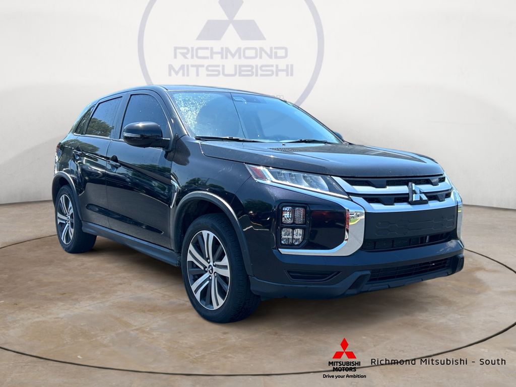 2022 Mitsubishi Outlander Sport 2.0 SE AWC CVT's photo