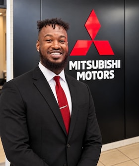 Staff member Deshawn Freeman from ID_b1ea80