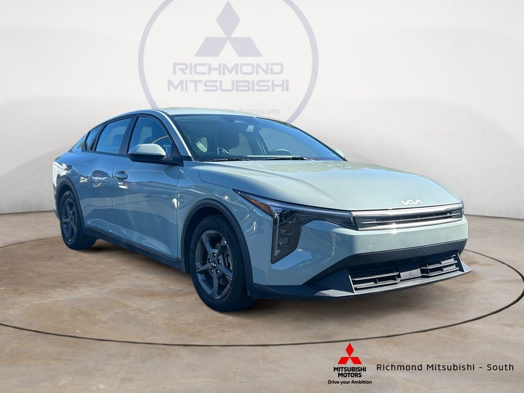 2025 Kia K4 LX, LXS