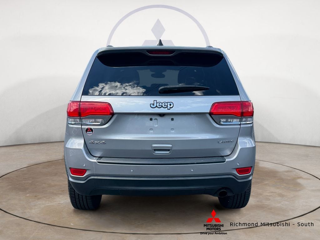 Used 2019 Jeep Grand Cherokee Laredo SUV