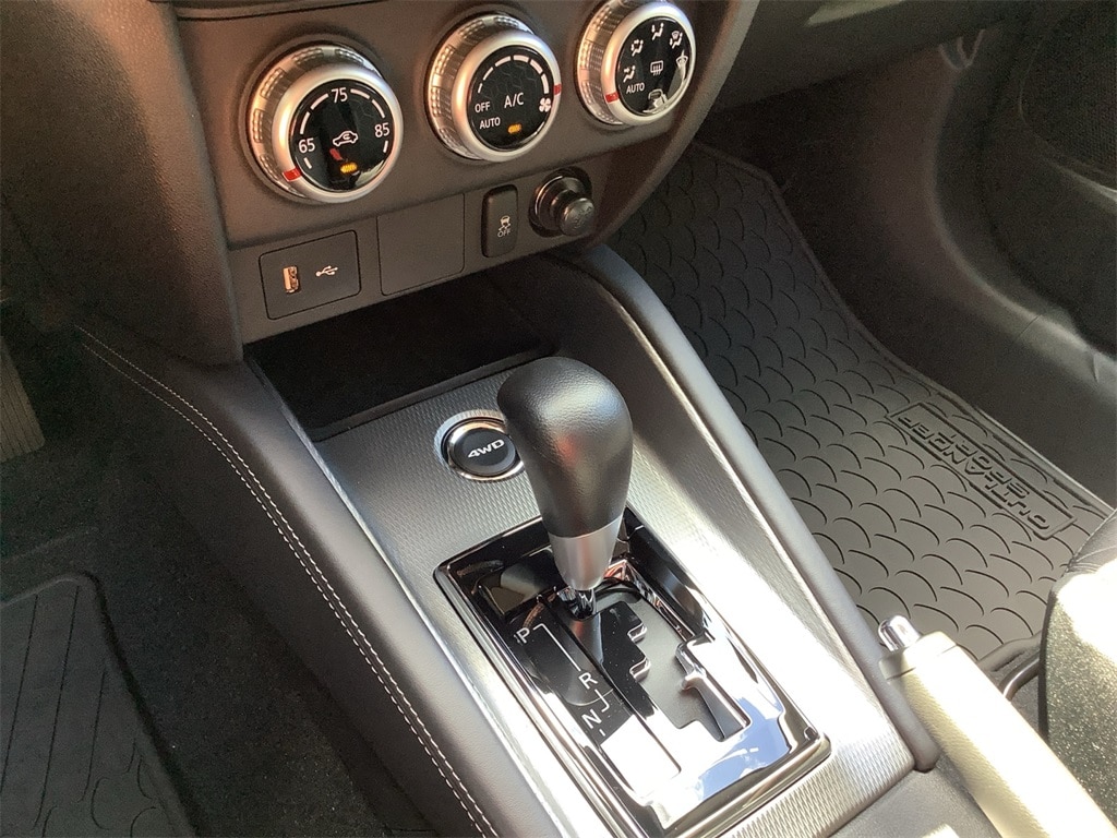 2025 Mitsubishi Outlander Sport ES SE LE photo 4