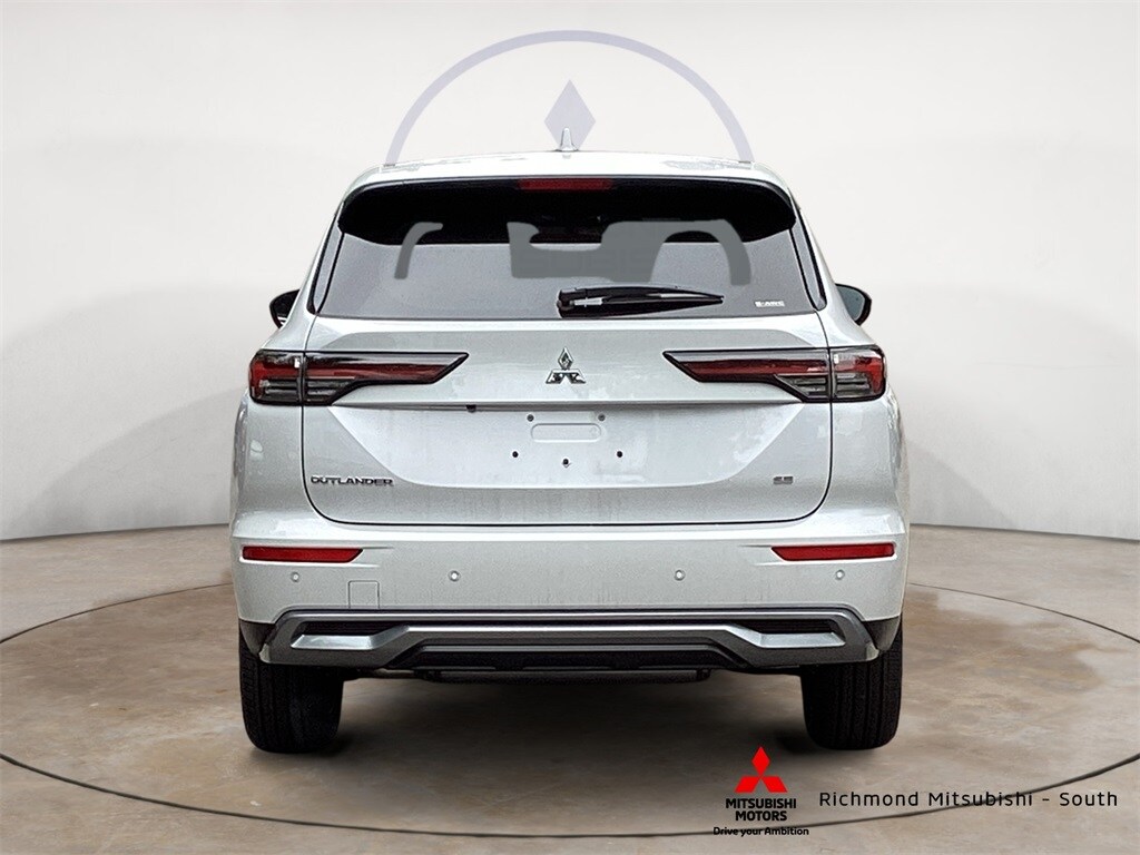 2025 Mitsubishi Outlander SE Ralliart photo 4
