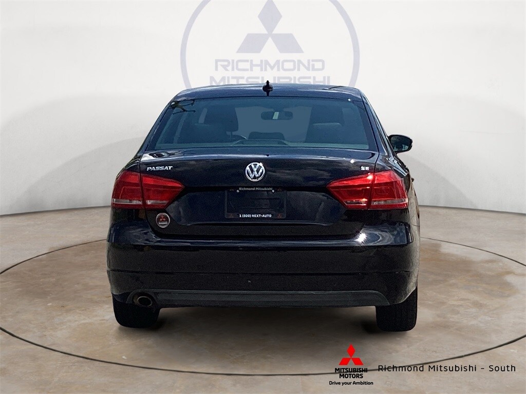 2013 Volkswagen Passat SE photo 4