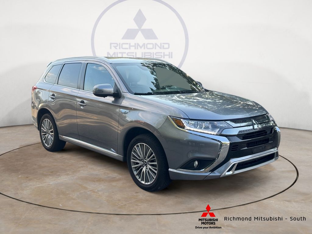 2022 Mitsubishi Outlander PHEV SE
