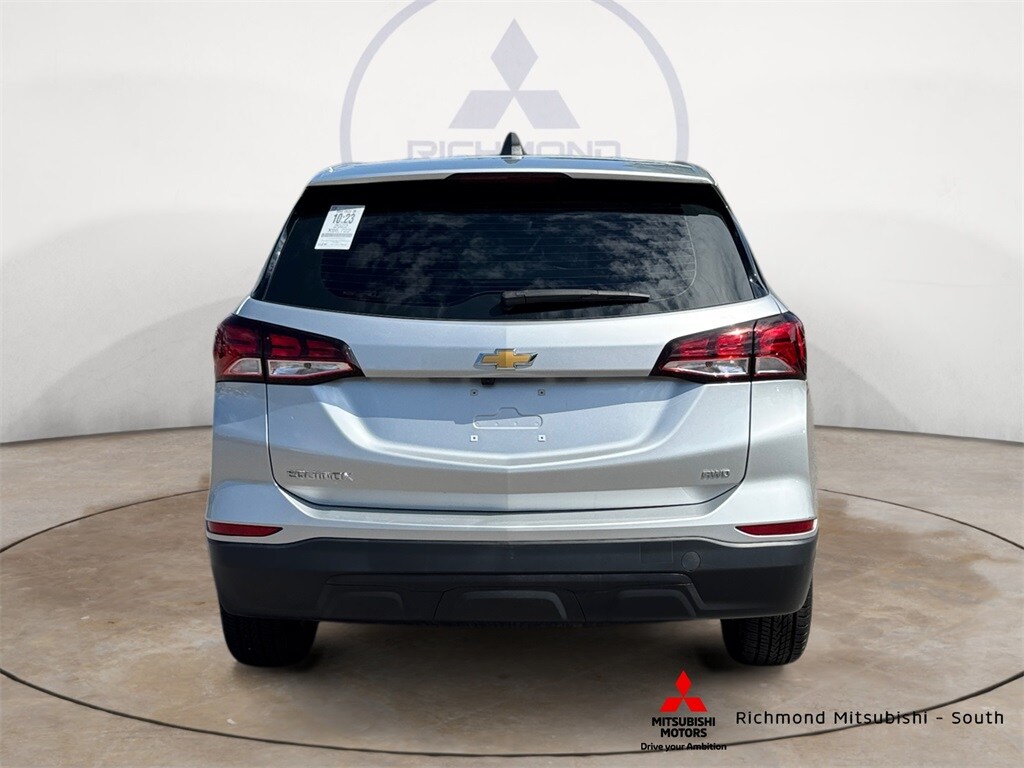 2022 Chevrolet Equinox LS photo 4