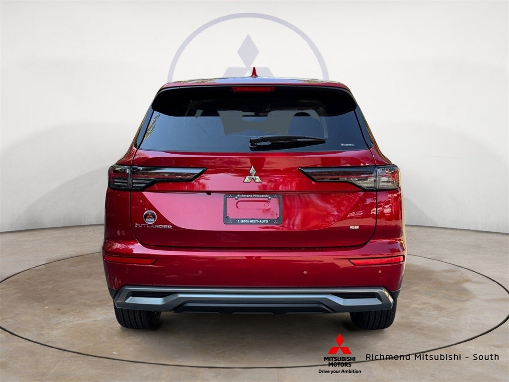 2025 Mitsubishi Outlander SE Ralliart photo 4