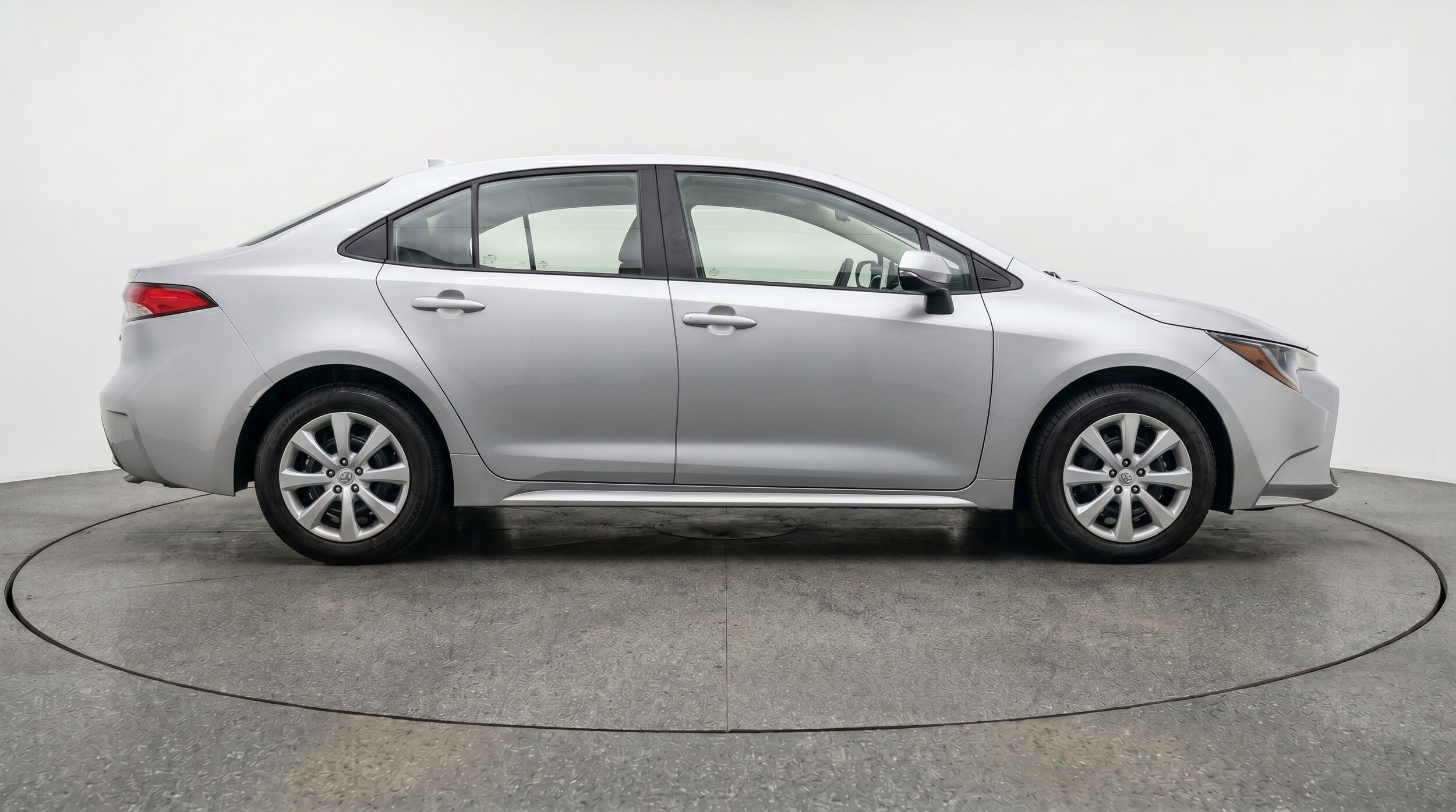 Thumbnail: 2025 Toyota Corolla - 11