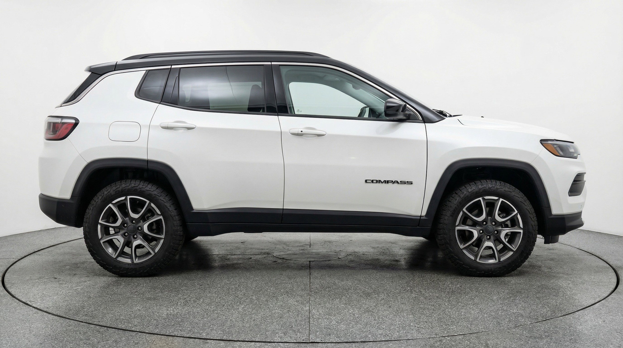 Thumbnail: 2025 Jeep Compass - 11
