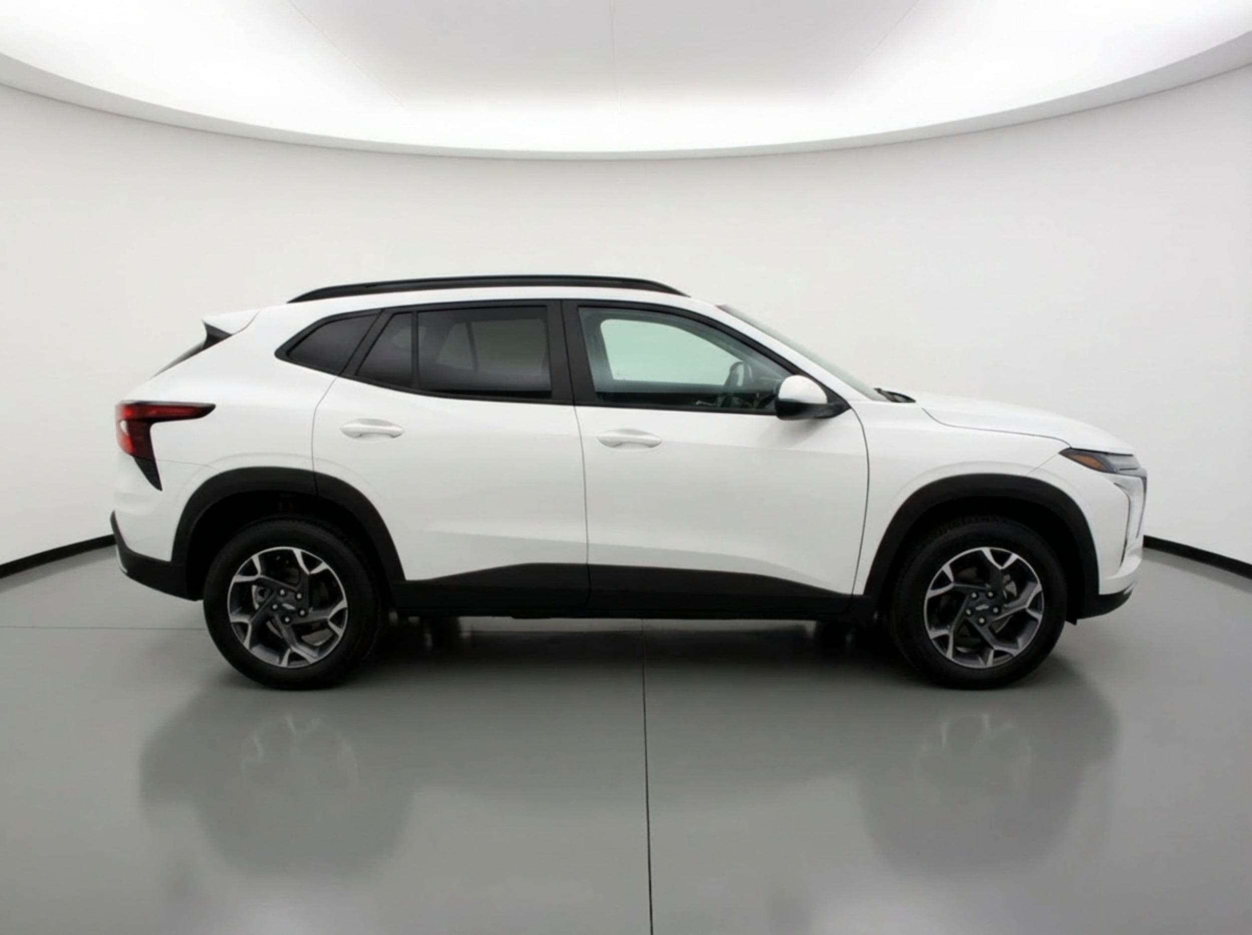 Thumbnail: 2025 Chevrolet Trax - 8