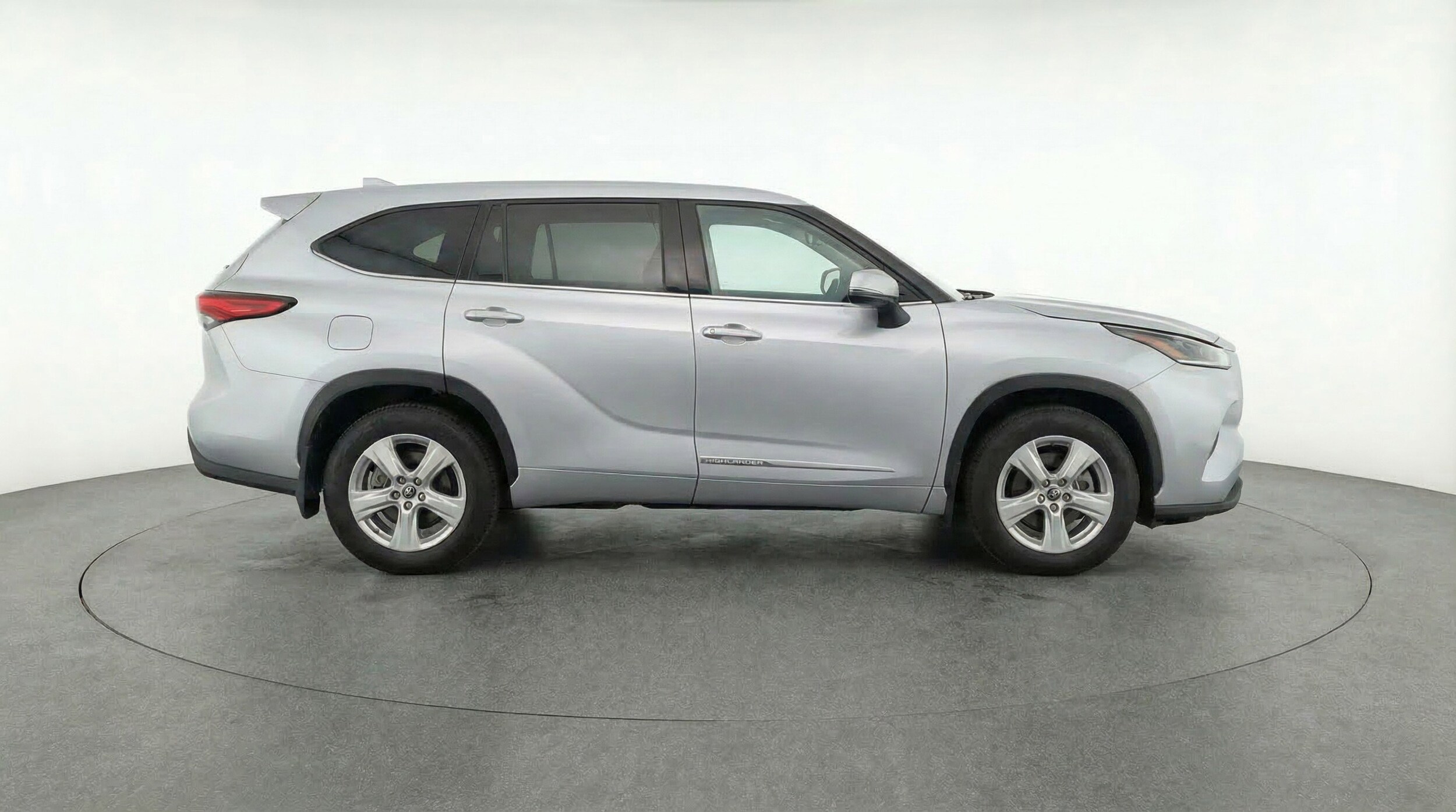 Thumbnail: 2025 Toyota Highlander - 11