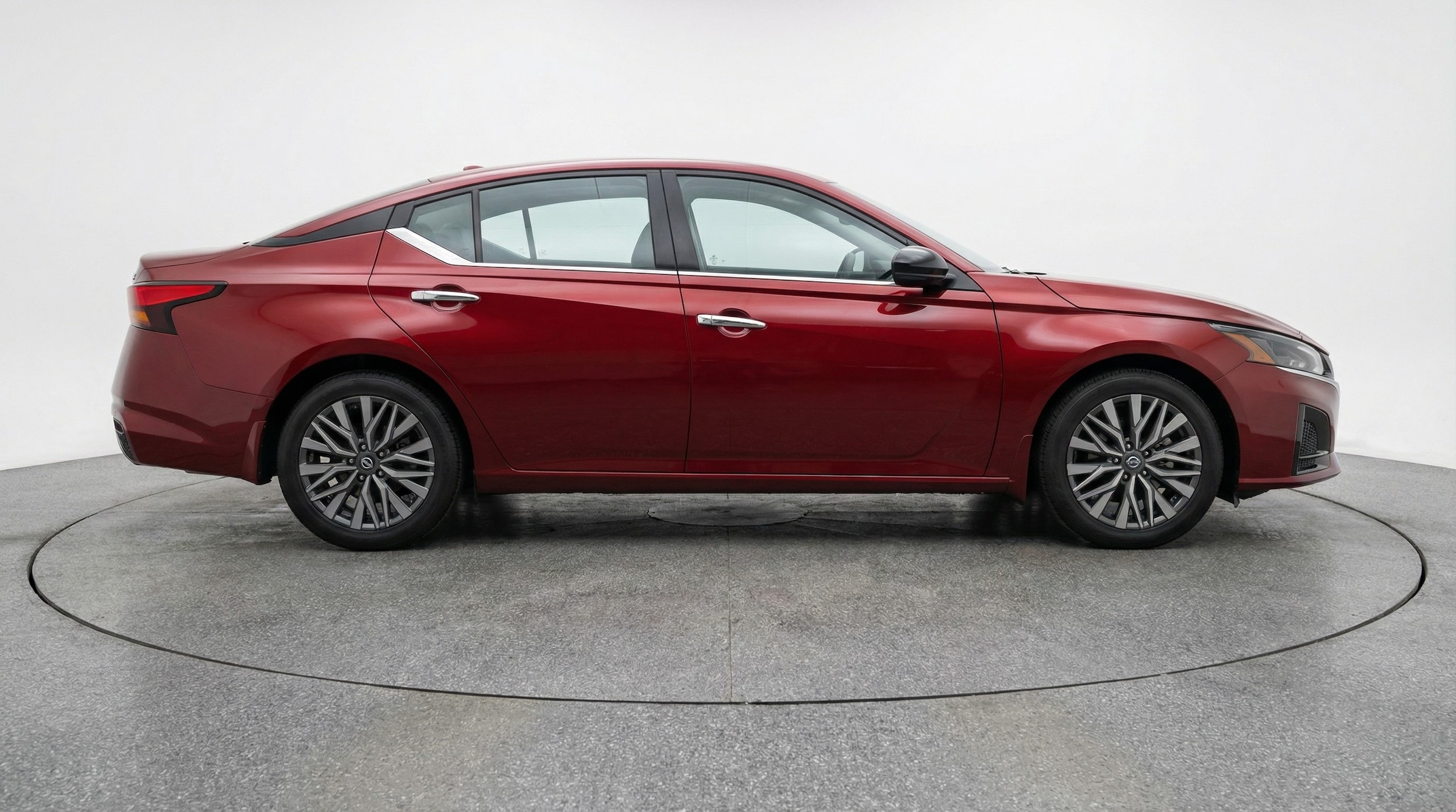 Thumbnail: 2025 Nissan Altima - 8