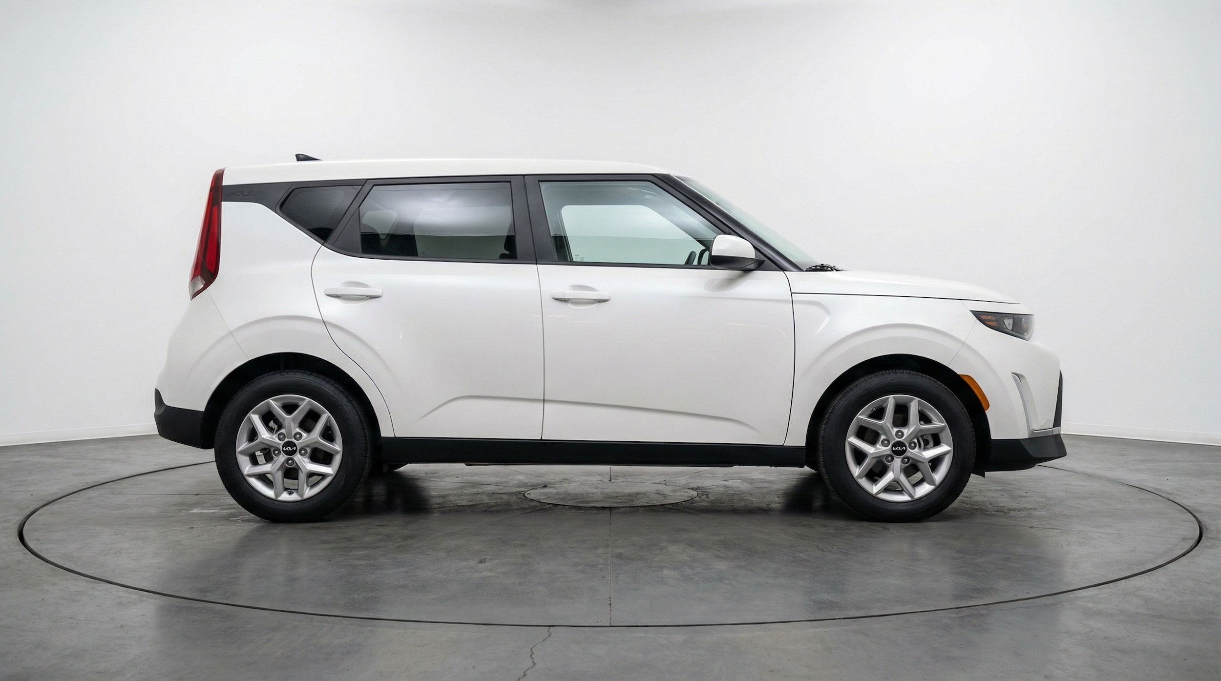 Thumbnail: 2025 Kia Soul - 8