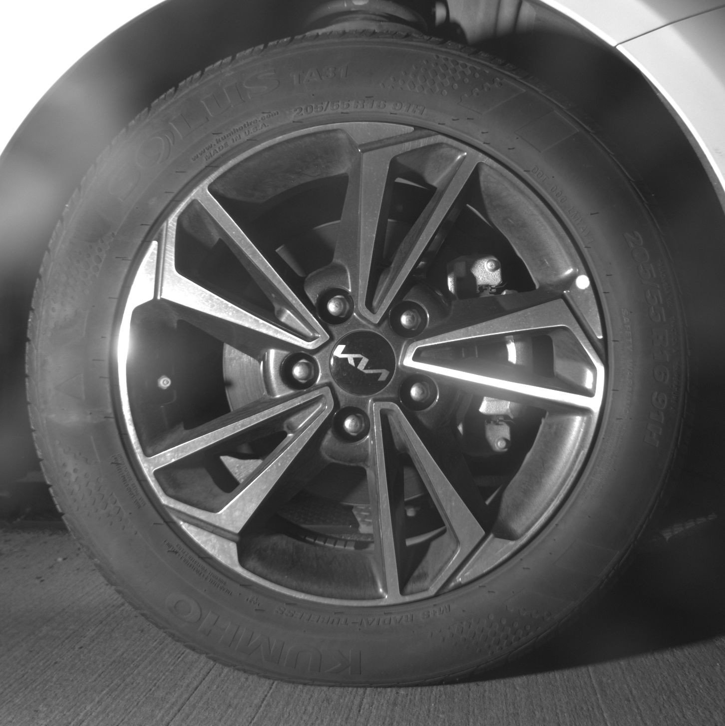 Thumbnail: 2024 Kia Forte - 20