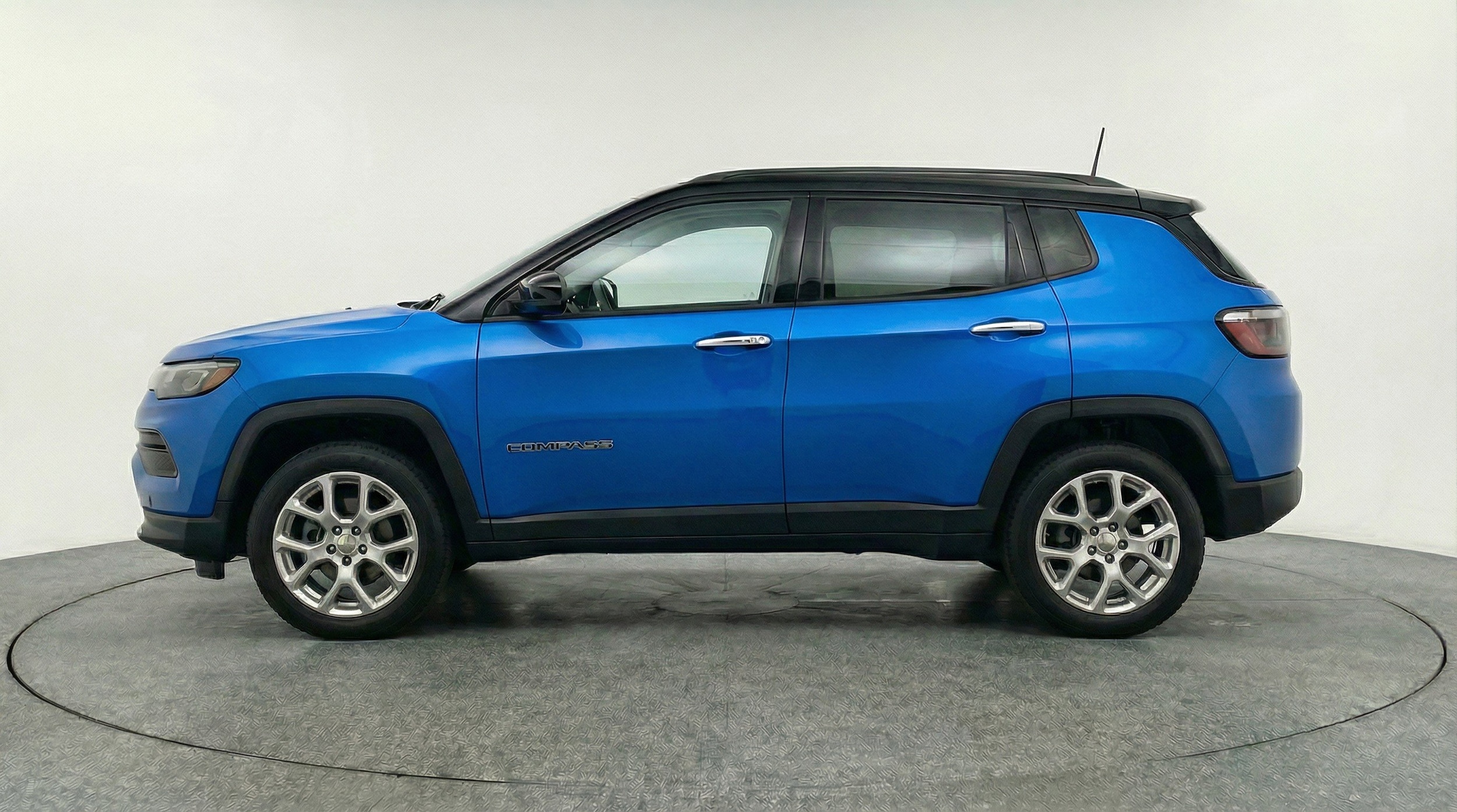 Thumbnail: 2025 Jeep Compass - 5