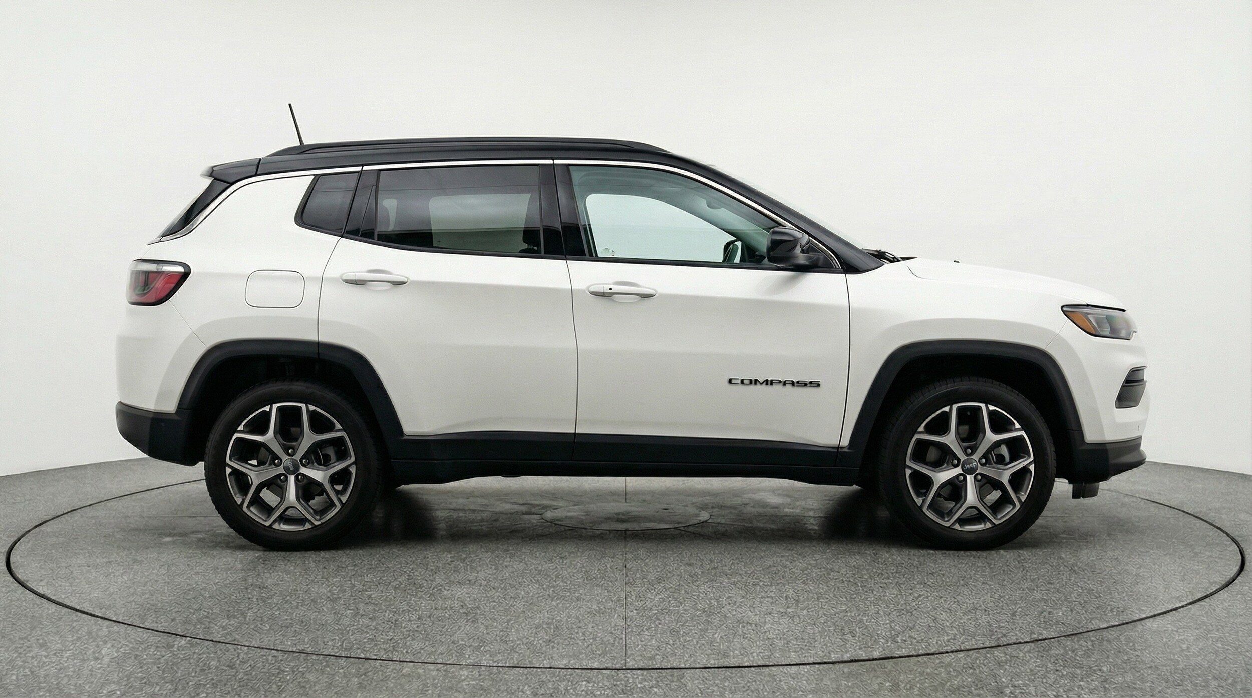 Thumbnail: 2025 Jeep Compass - 11