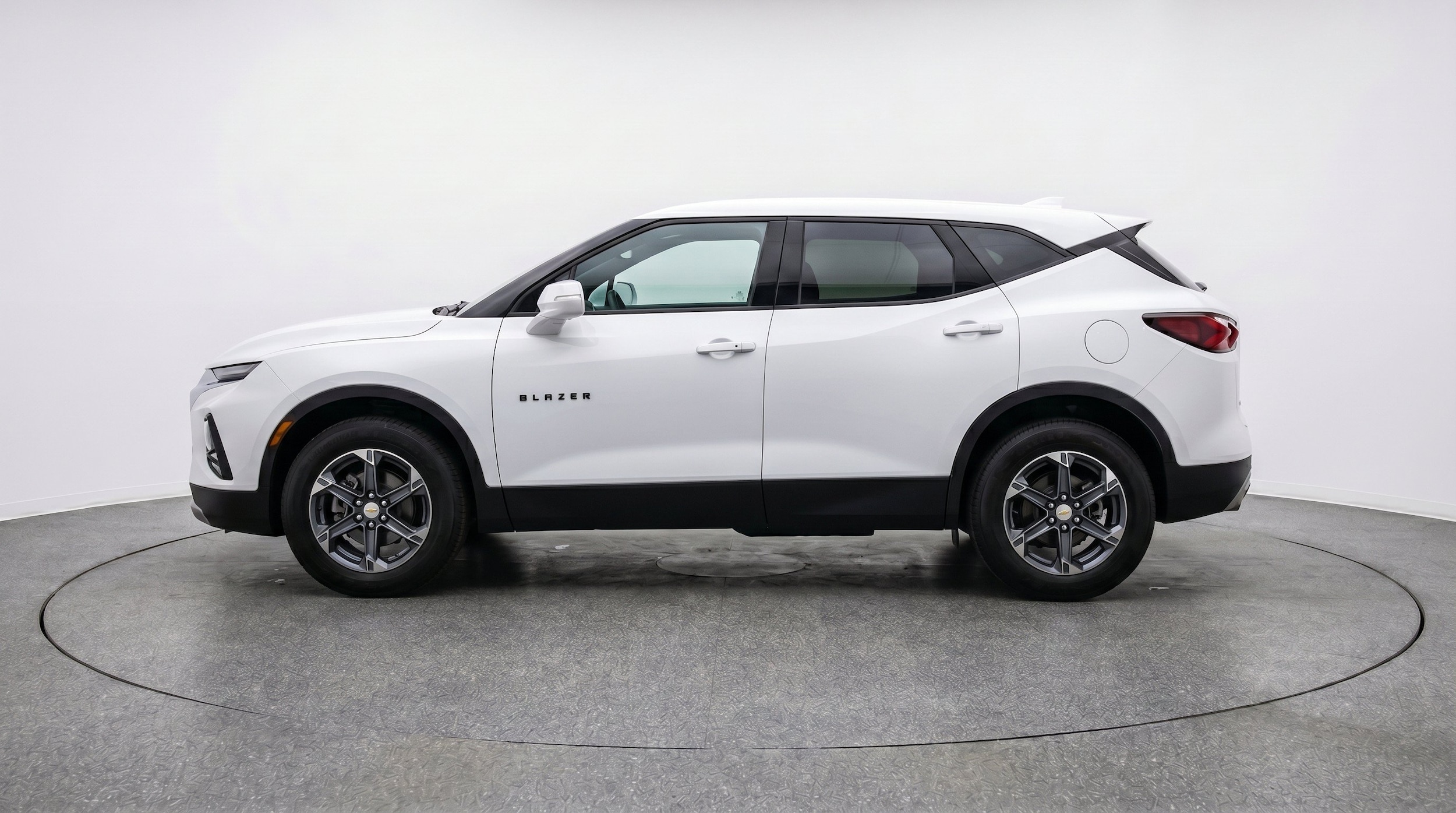 Thumbnail: 2026 Chevrolet Blazer - 5