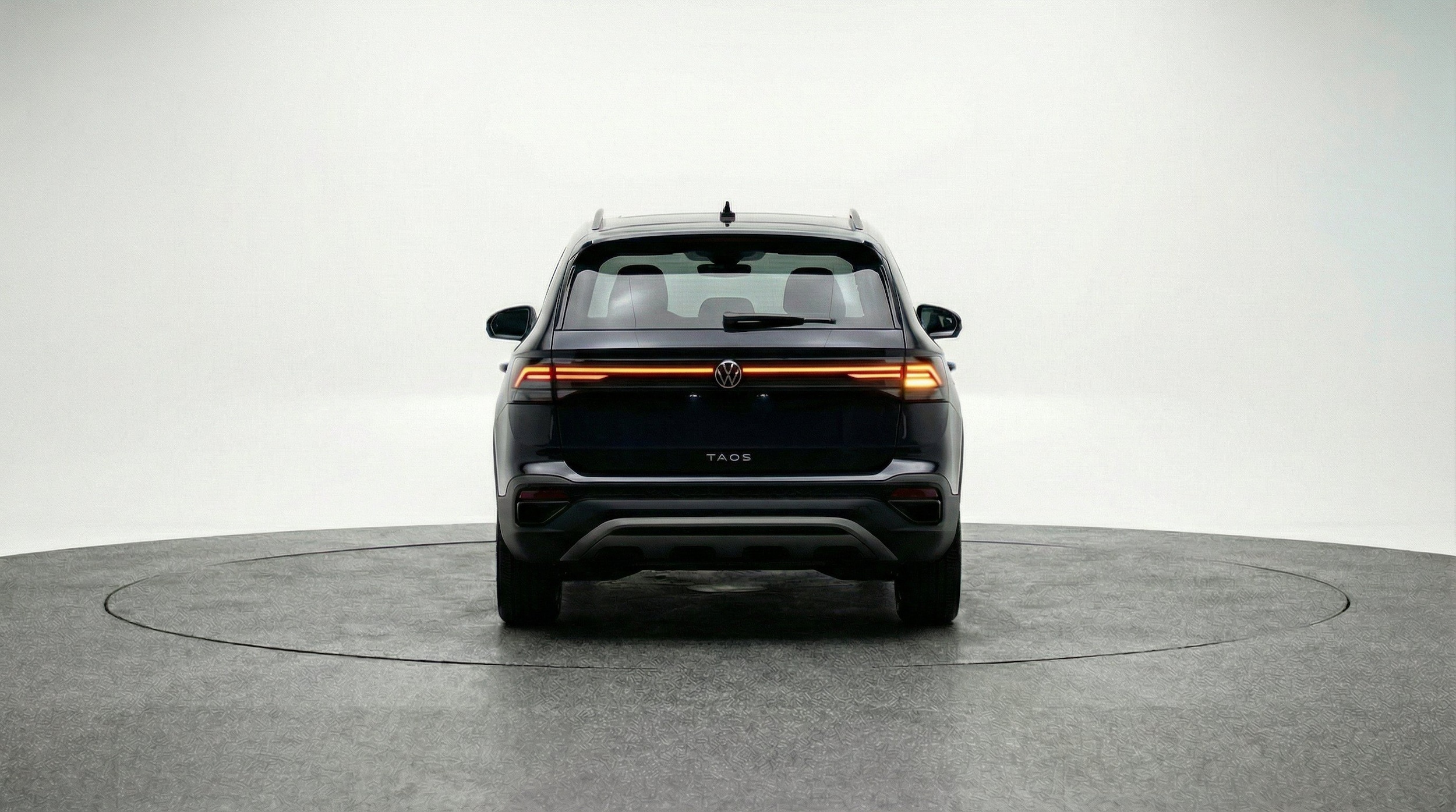 Thumbnail: 2026 Volkswagen Taos - 7