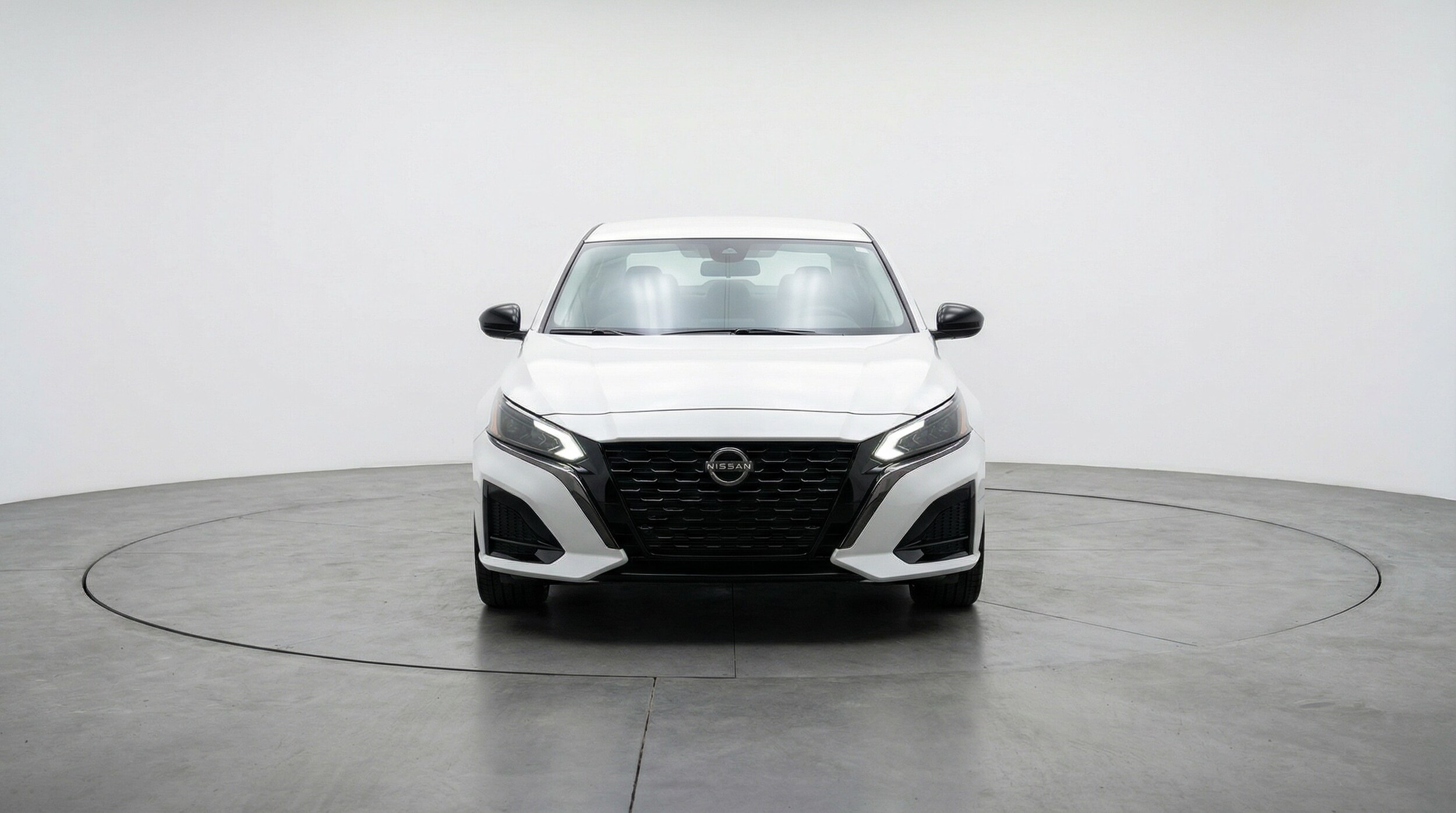 Thumbnail: 2025 Nissan Altima - 2