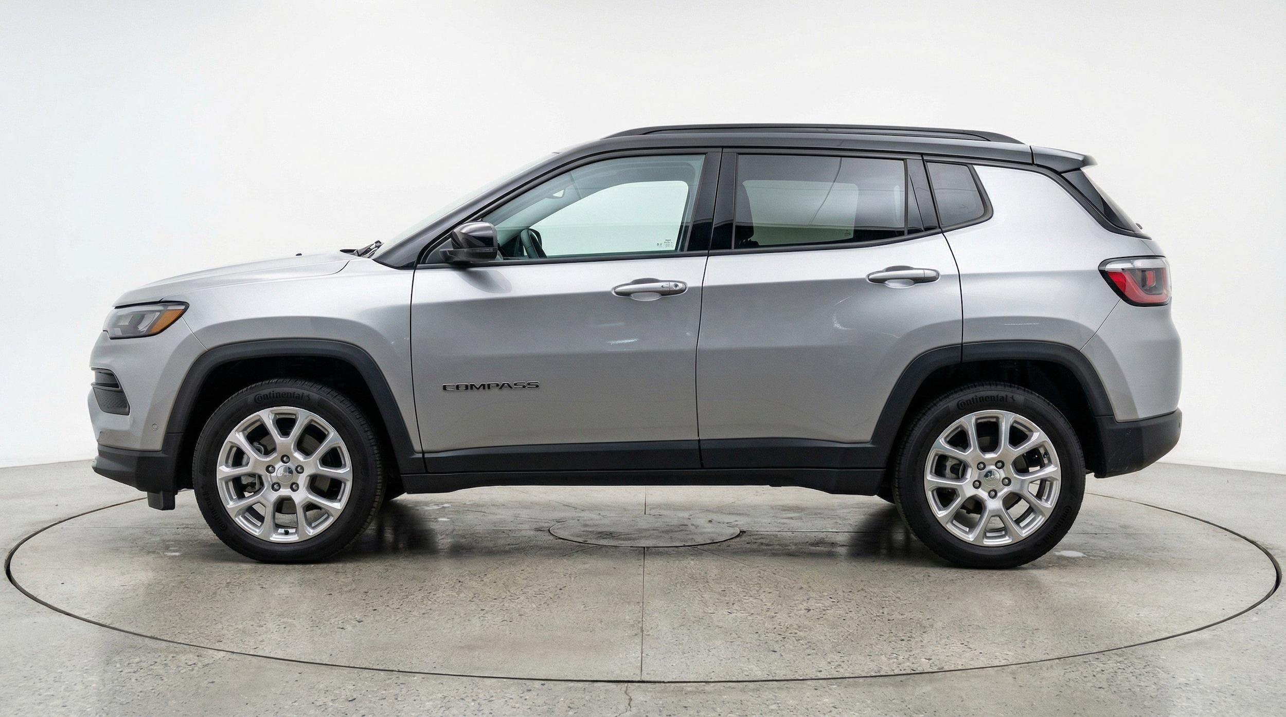 Thumbnail: 2025 Jeep Compass - 5
