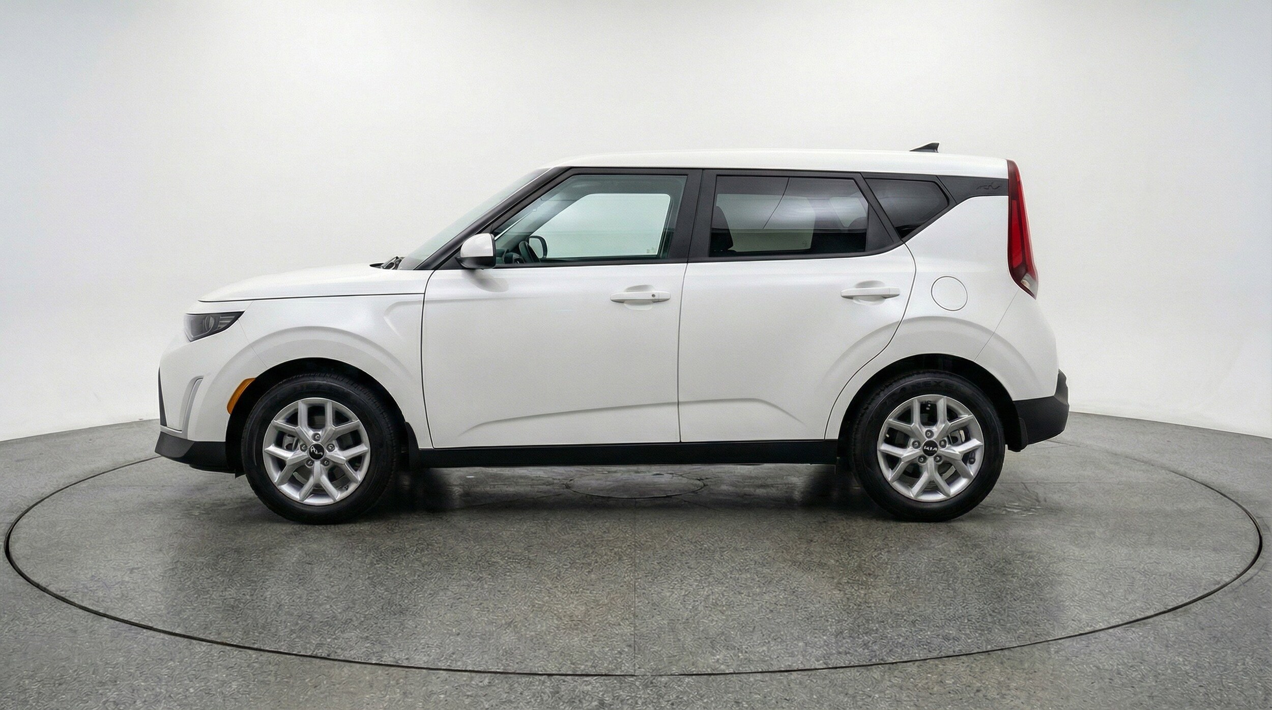Thumbnail: 2025 Kia Soul - 5
