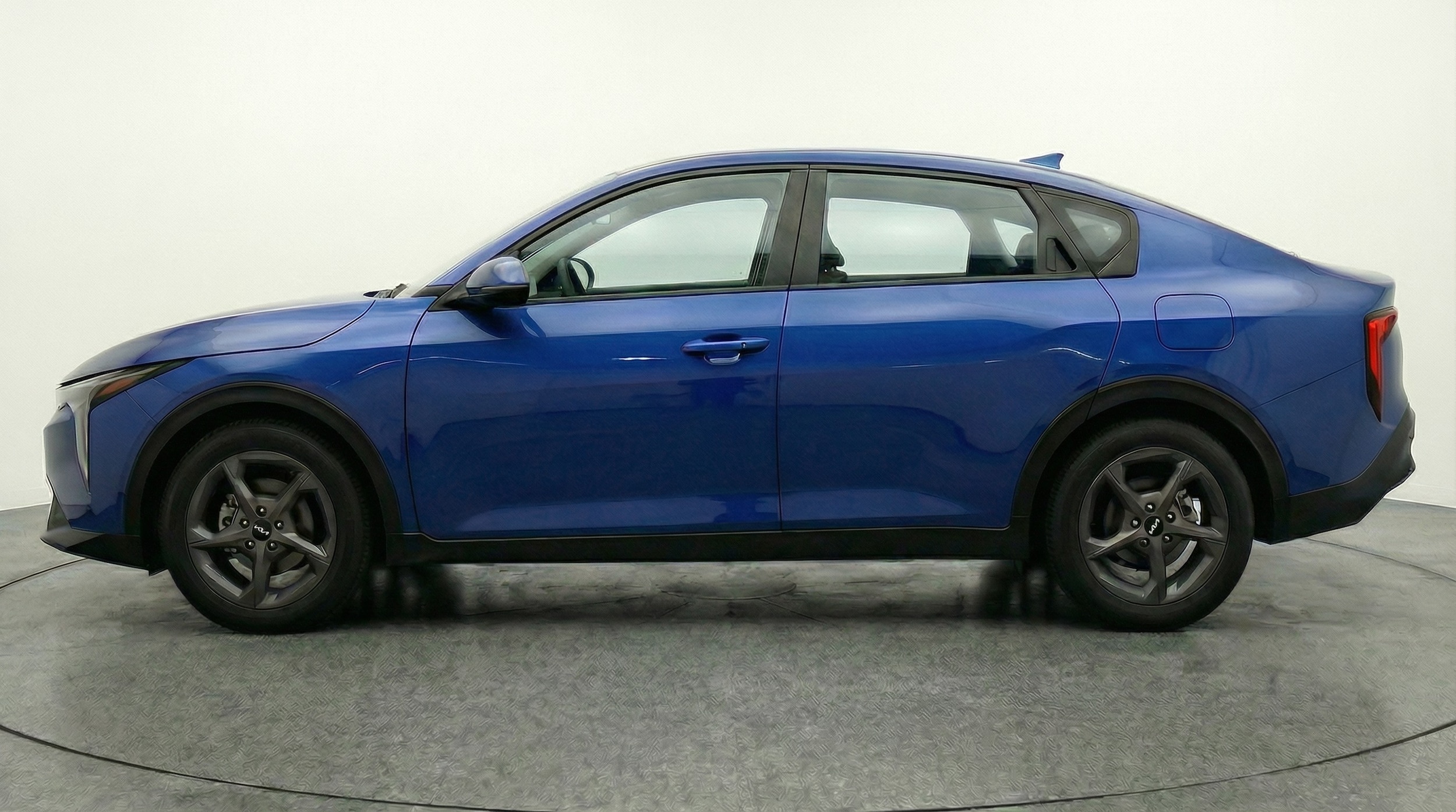 Thumbnail: 2025 Kia K4 - 4