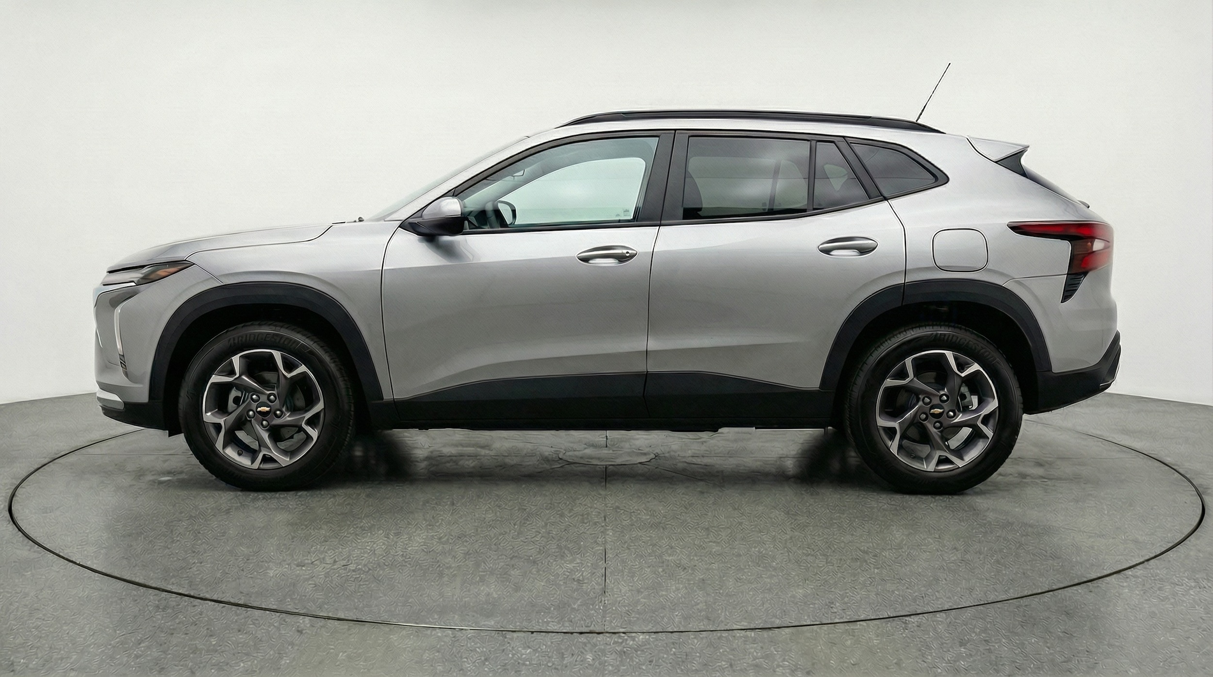 Thumbnail: 2025 Chevrolet Trax - 4