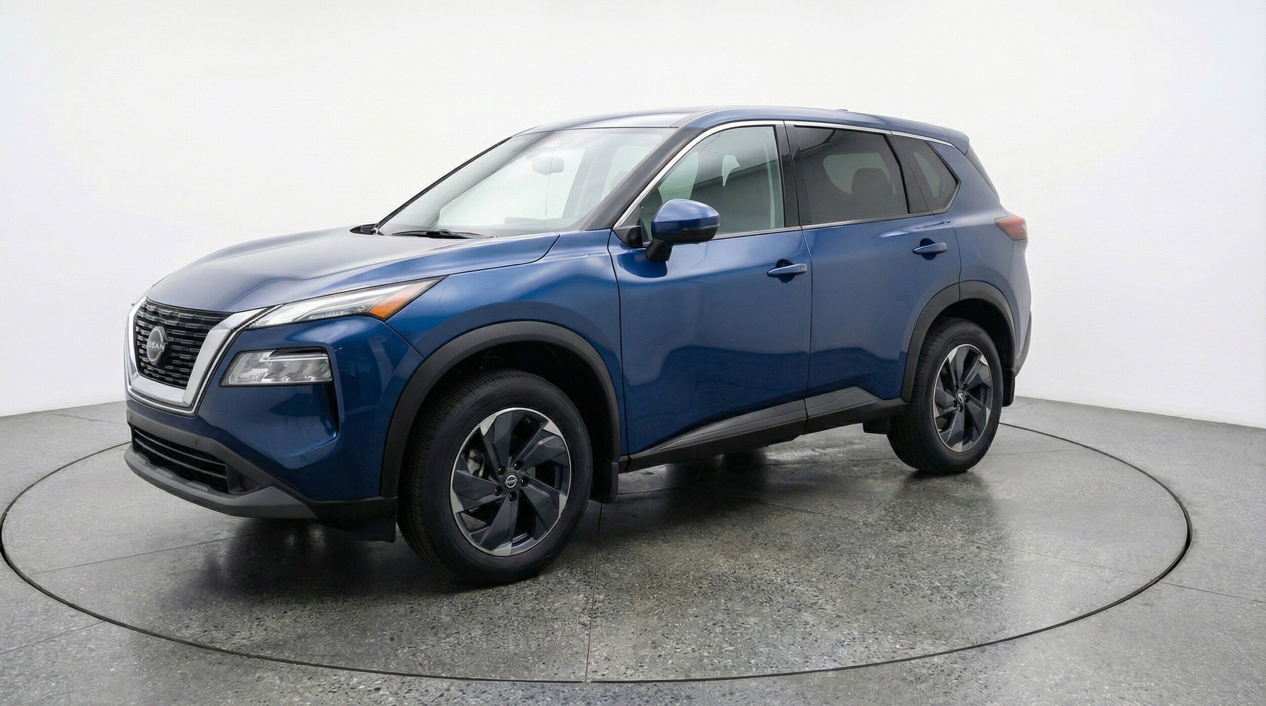 Thumbnail: 2025 Nissan Rogue - 3
