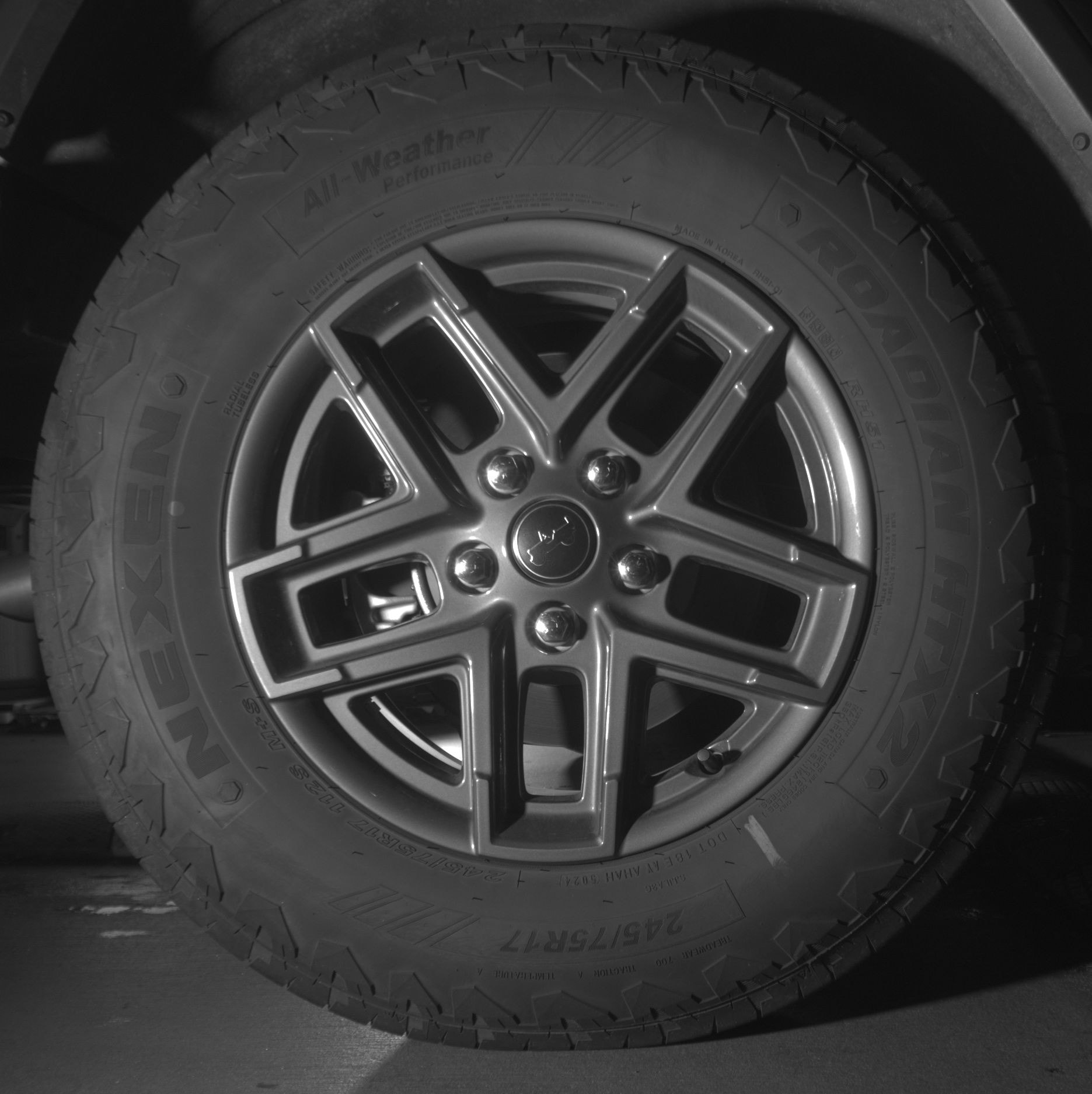 Thumbnail: 2025 Jeep Wrangler - 12