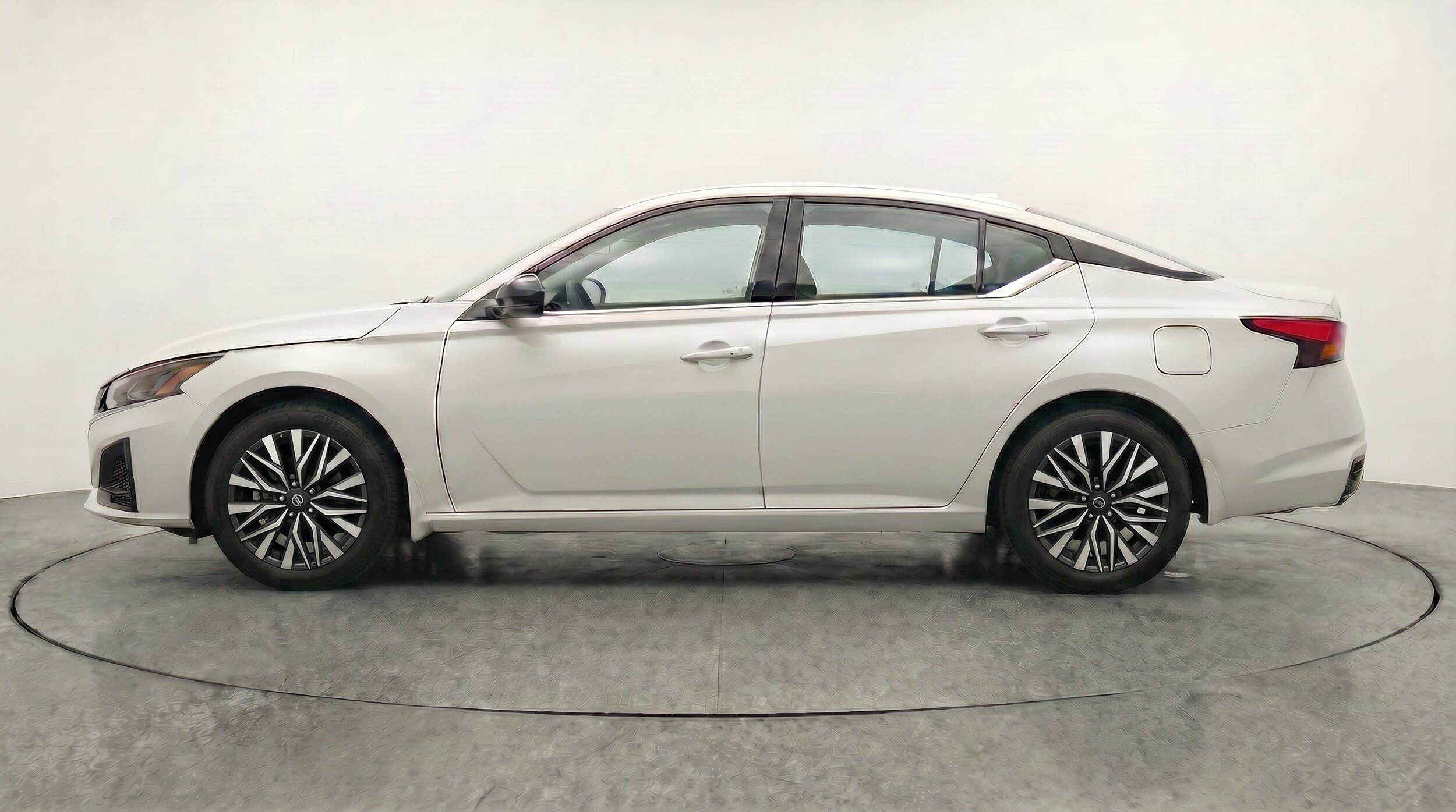 Thumbnail: 2026 Nissan Altima - 5