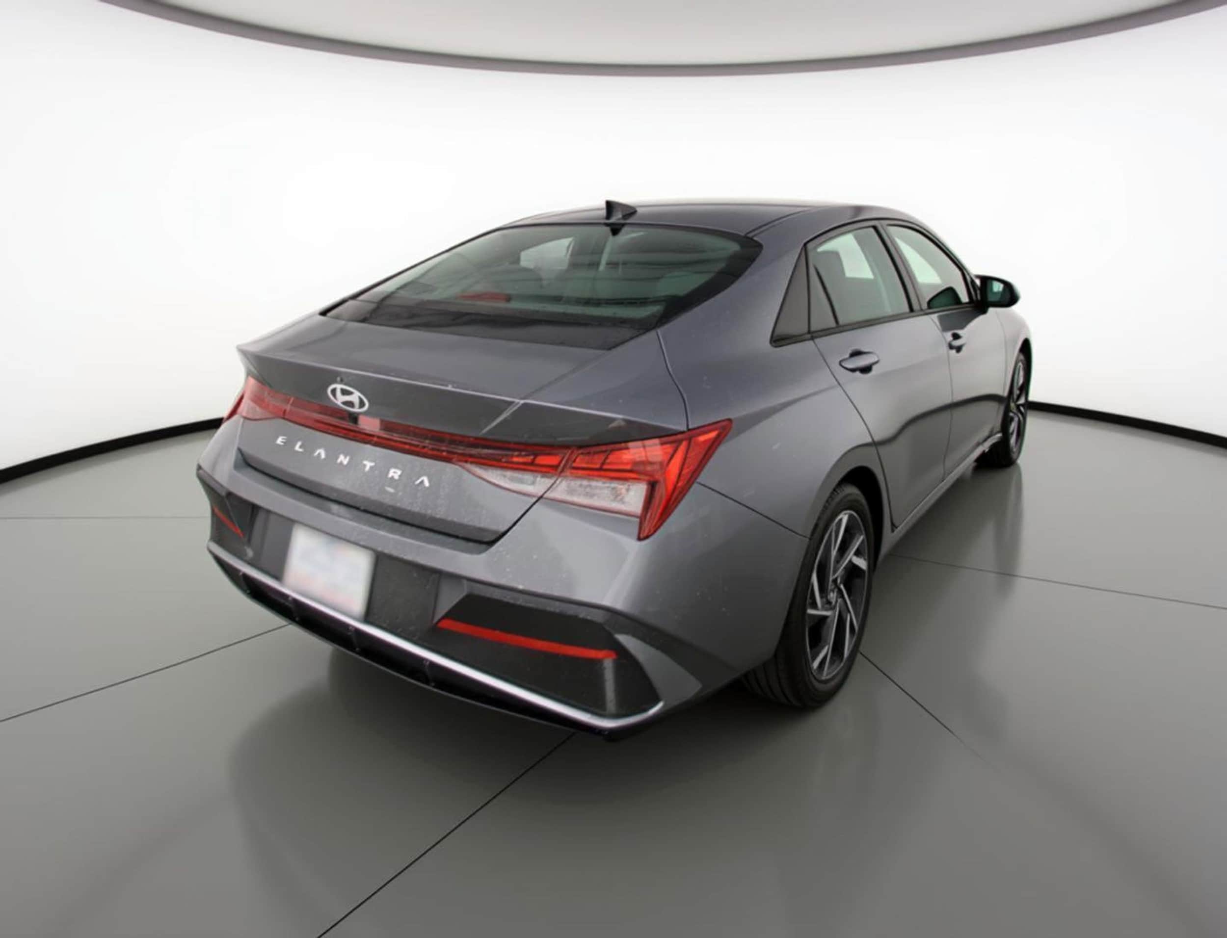 Thumbnail: 2025 Hyundai Elantra - 9