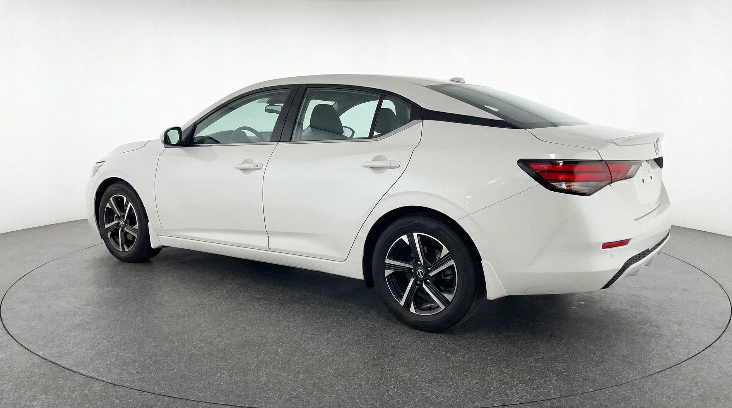 Thumbnail: 2025 Nissan Sentra - 6