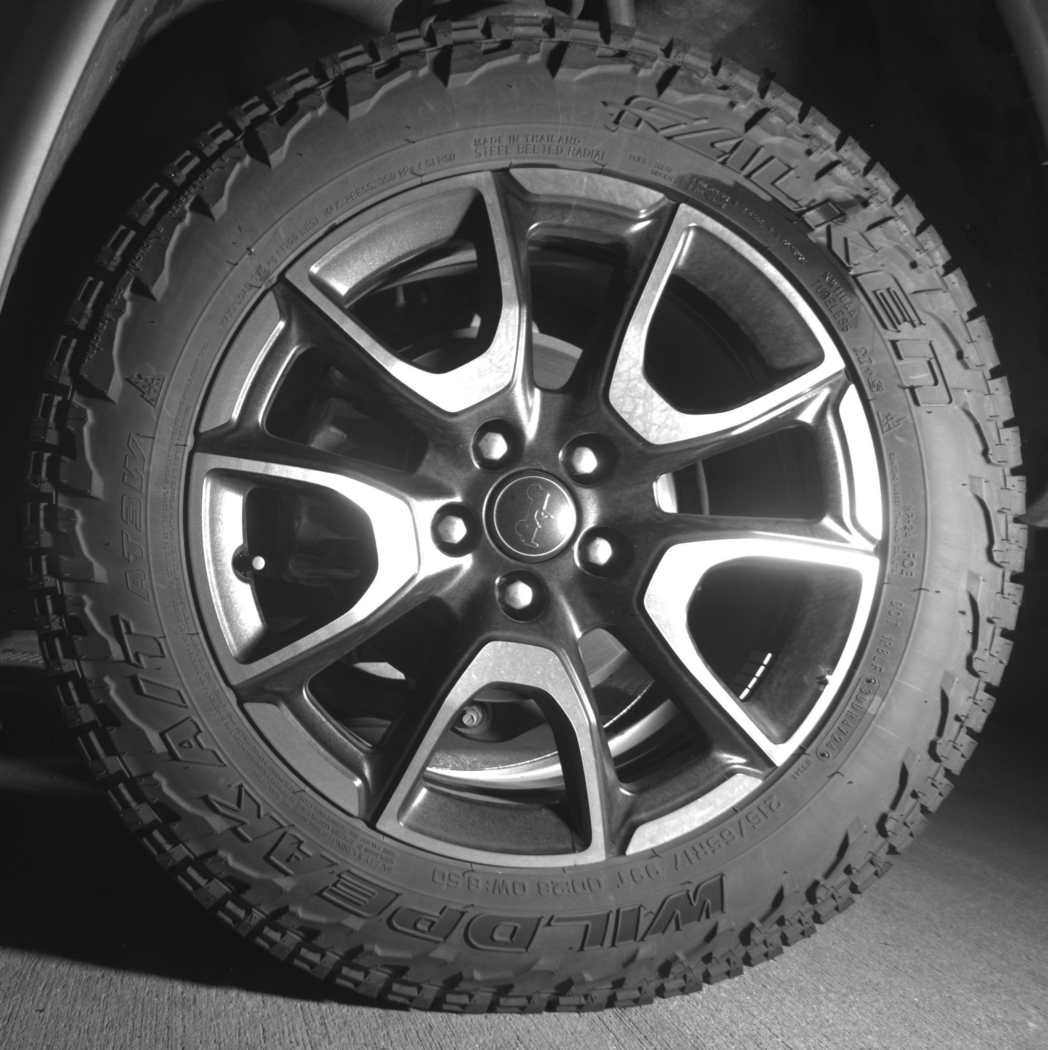 Thumbnail: 2025 Jeep Compass - 14