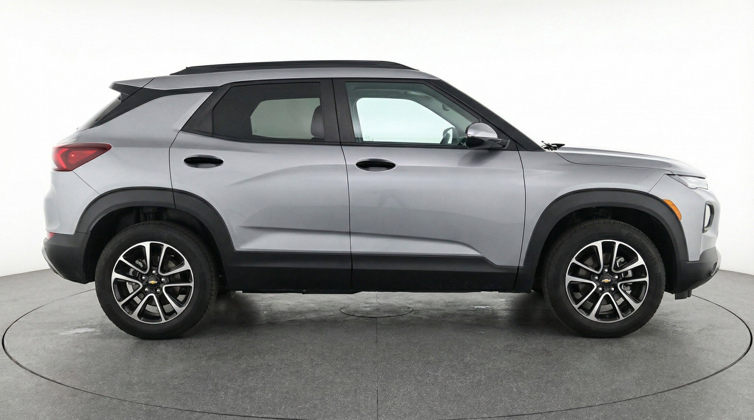 Thumbnail: 2025 Chevrolet TrailBlazer - 11