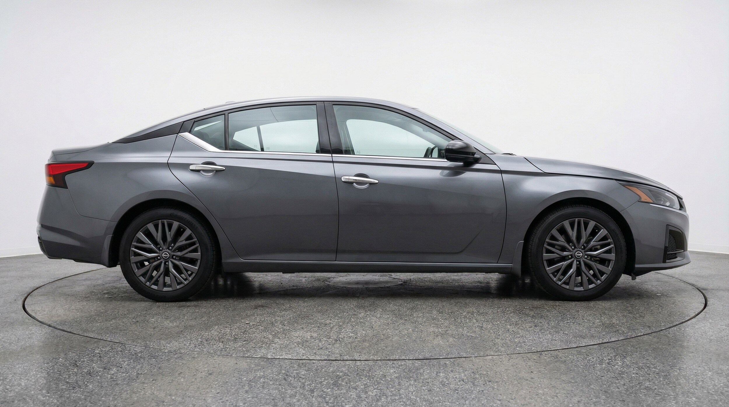 Thumbnail: 2025 Nissan Altima - 11