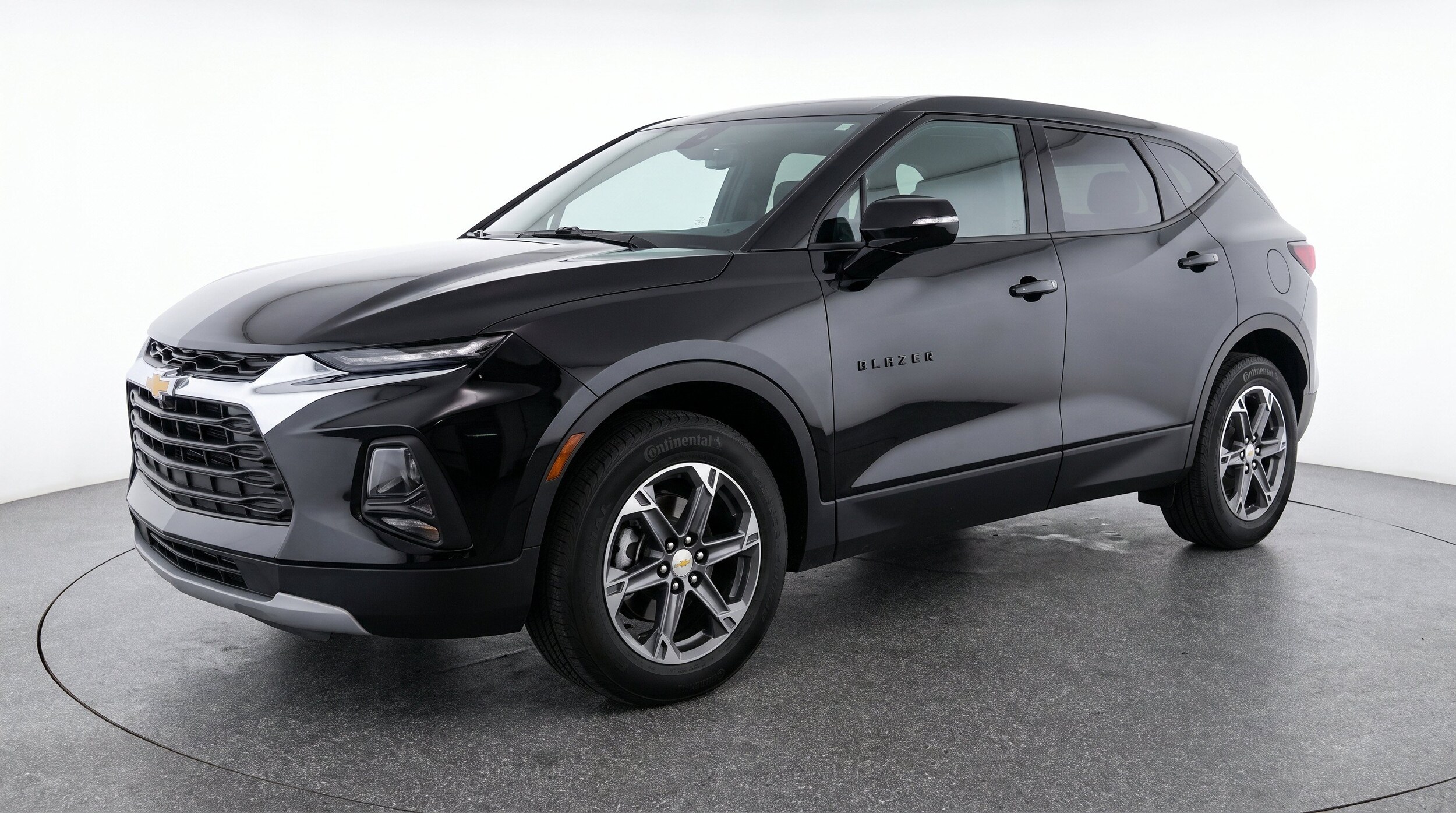 Thumbnail: 2026 Chevrolet Blazer - 3