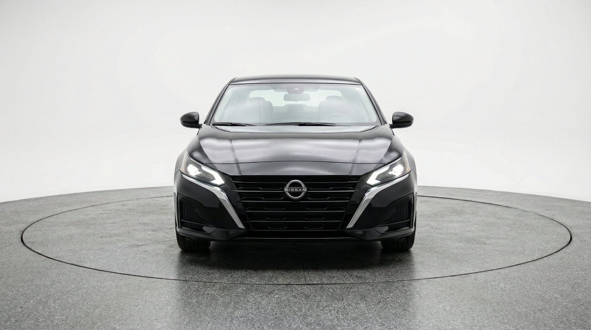 Thumbnail: 2025 Nissan Altima - 2