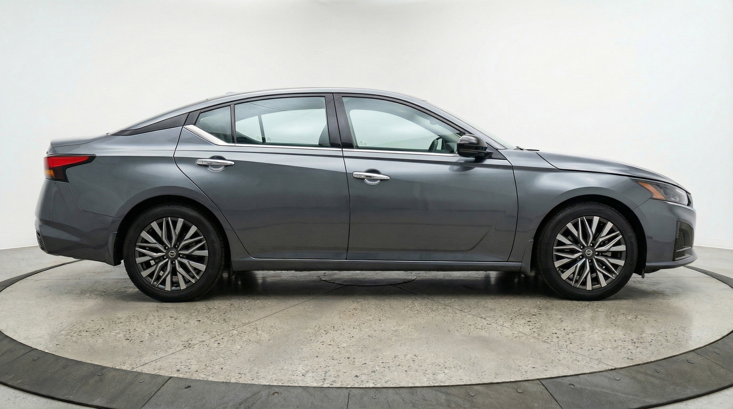 Thumbnail: 2025 Nissan Altima - 11