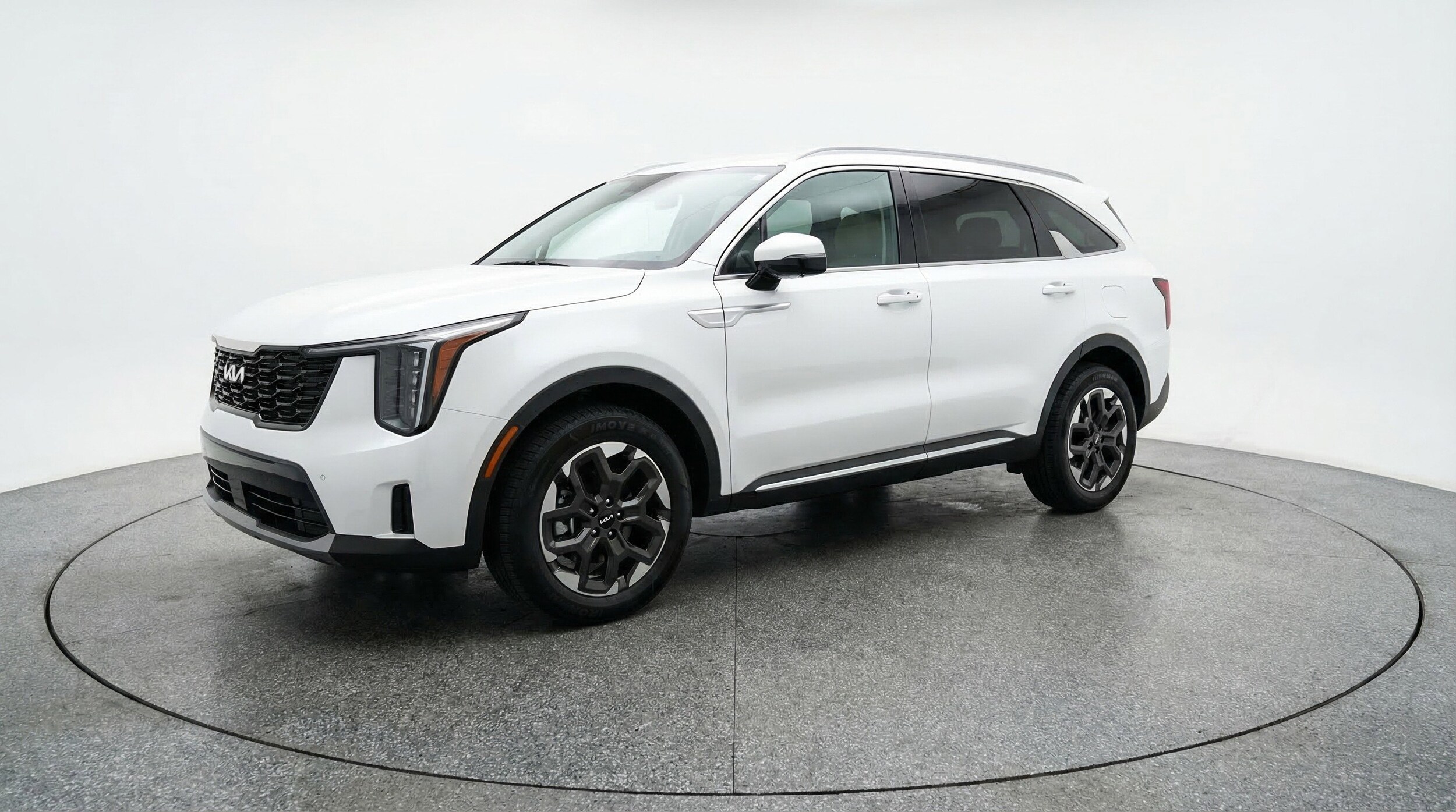 Thumbnail: 2024 Kia Sorento - 3