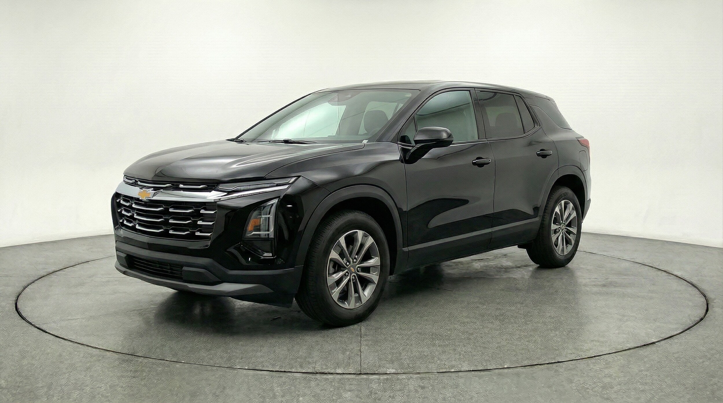 Thumbnail: 2025 Chevrolet Equinox - 3